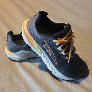 Womens Altra Dark Grey and Orange Athletic Shoes